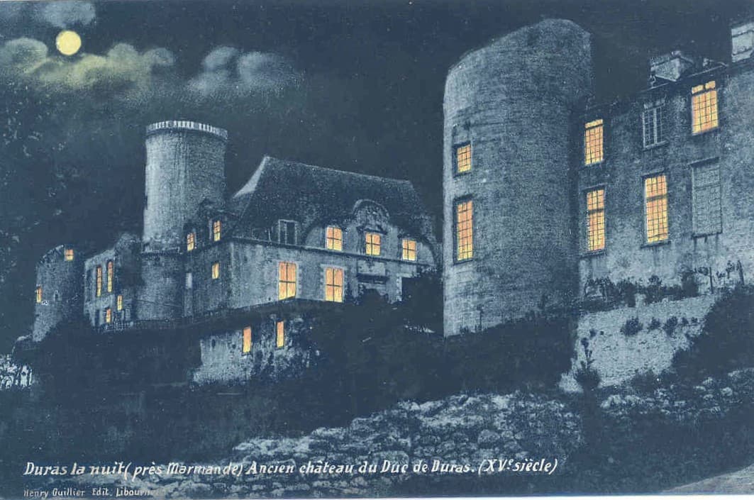 Marché : Grande brocante et nocturne du château de Duras, Duras