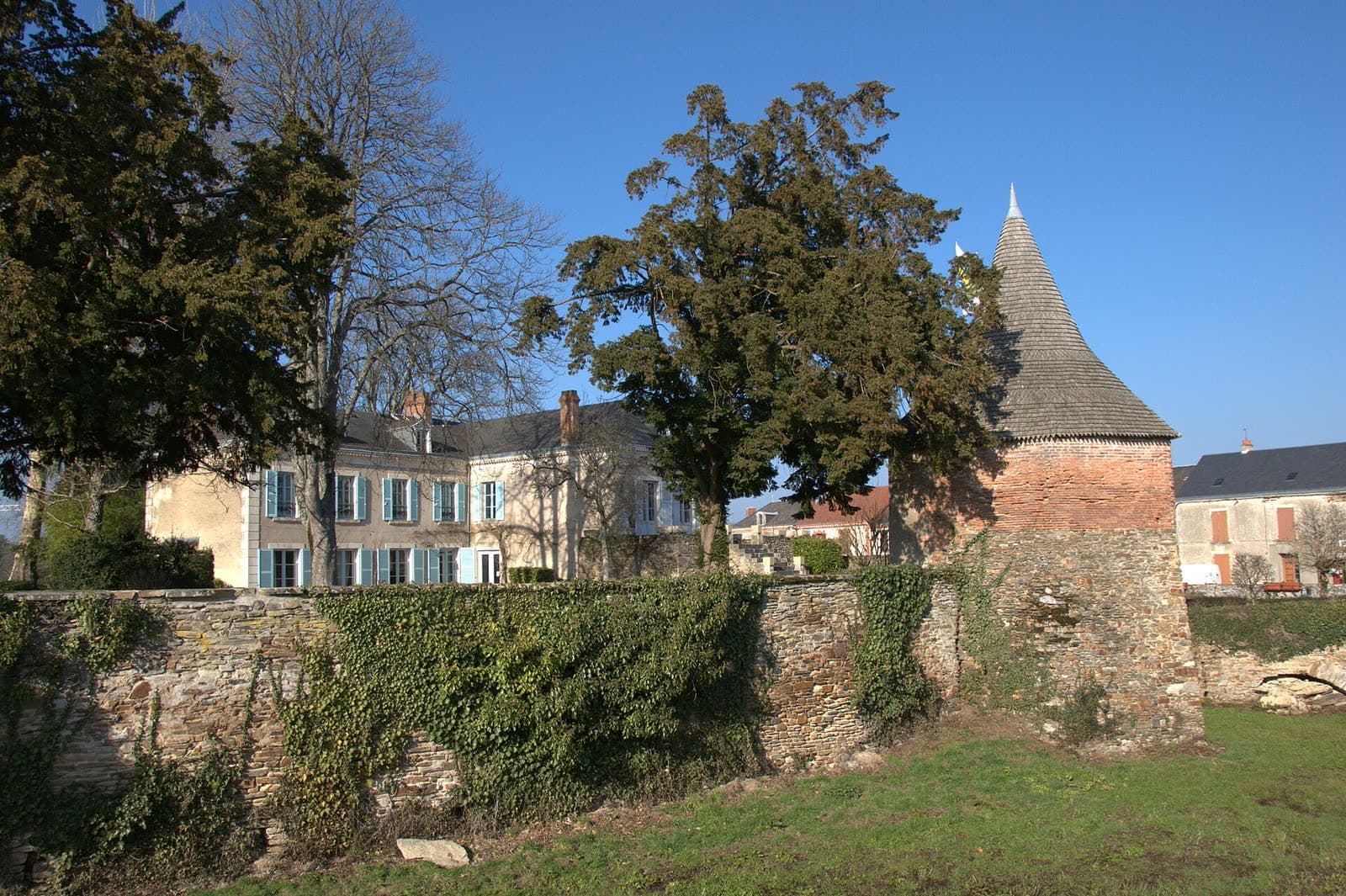 Fête: Fête de la Châtaigne d'Éguzon, Éguzon-Chantôme