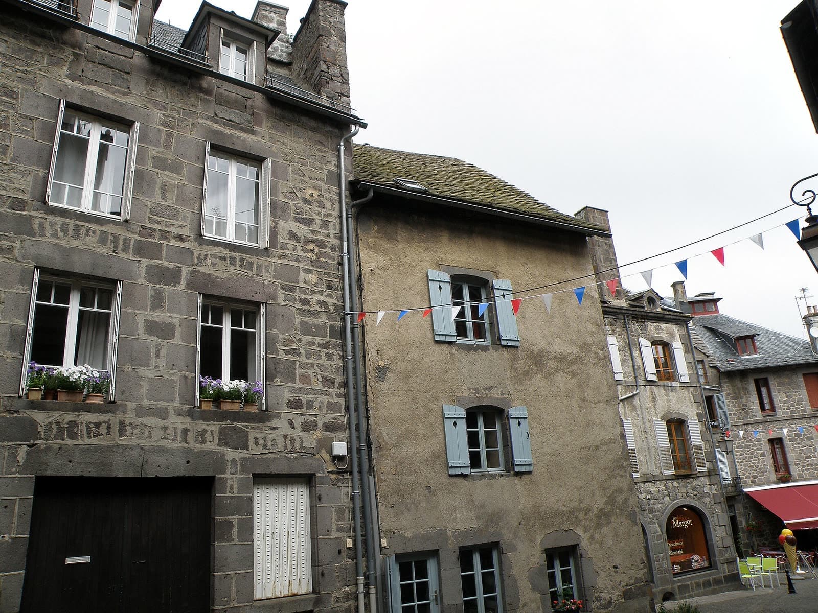 Fête votive: Fête patronale de la Dévalade, Besse-et-Saint-Anastaise